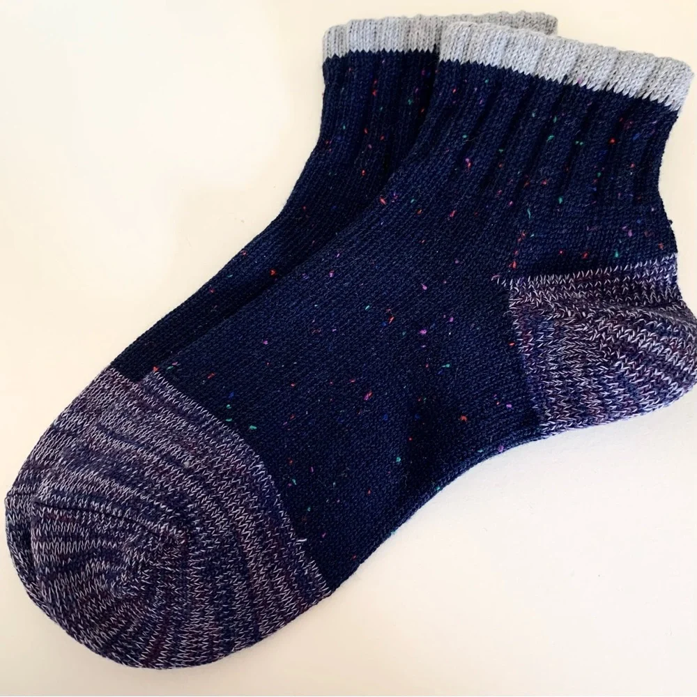 NWOT Rainbow confetti socks